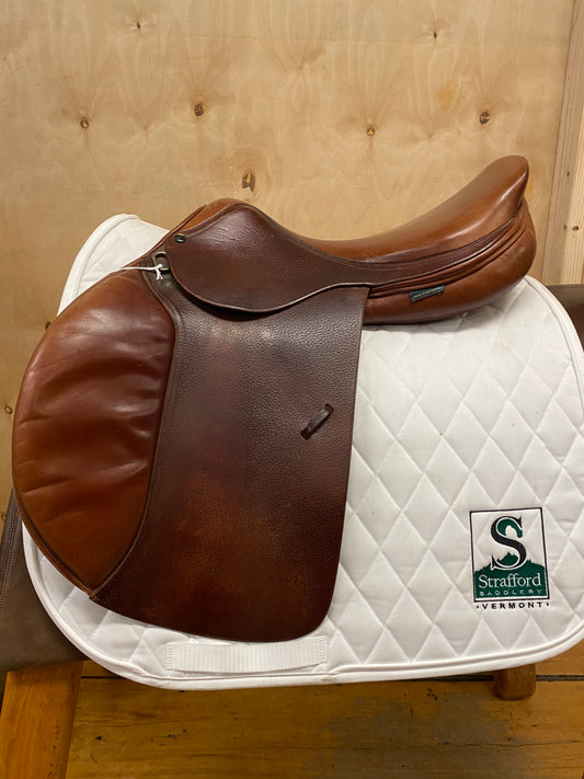 Dominus Jump Saddle 18" Medium Brown