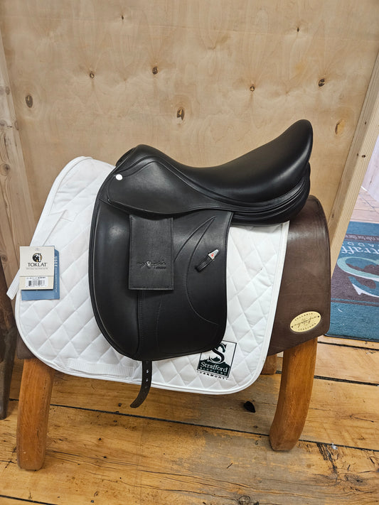 Equipe Rose Dressage Saddle  17.5 M+1 Black