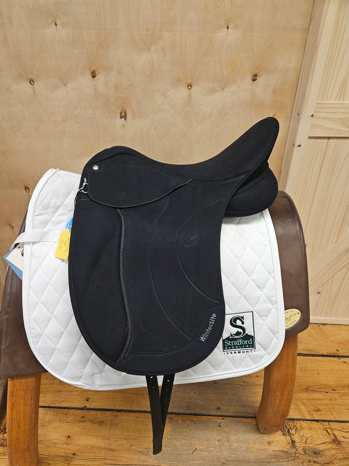 WintecLite Dressage D'Lux HART